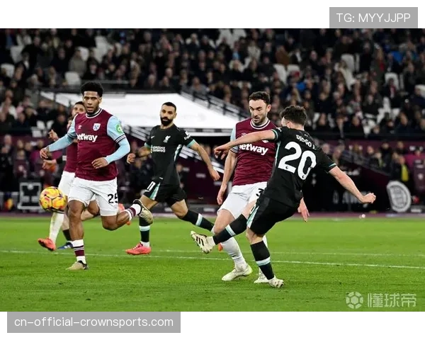 曼城对阵利物浦的足总杯较量，客队全场仅一次射正凸显进攻瘫痪